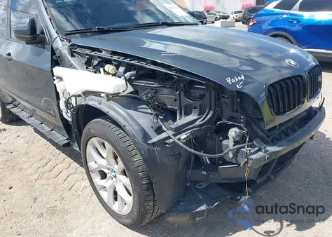 2013 BMW X5 xDrive35I/xDrive35I Premium/xDrive35I Sport Activity из США, поврежденный, VIN 5UXZV4C51D0B05175